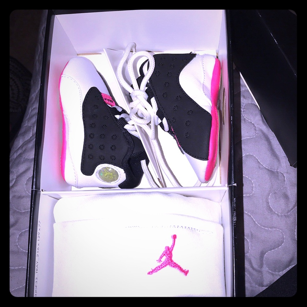 Jordan 13 Retro Gift Pack